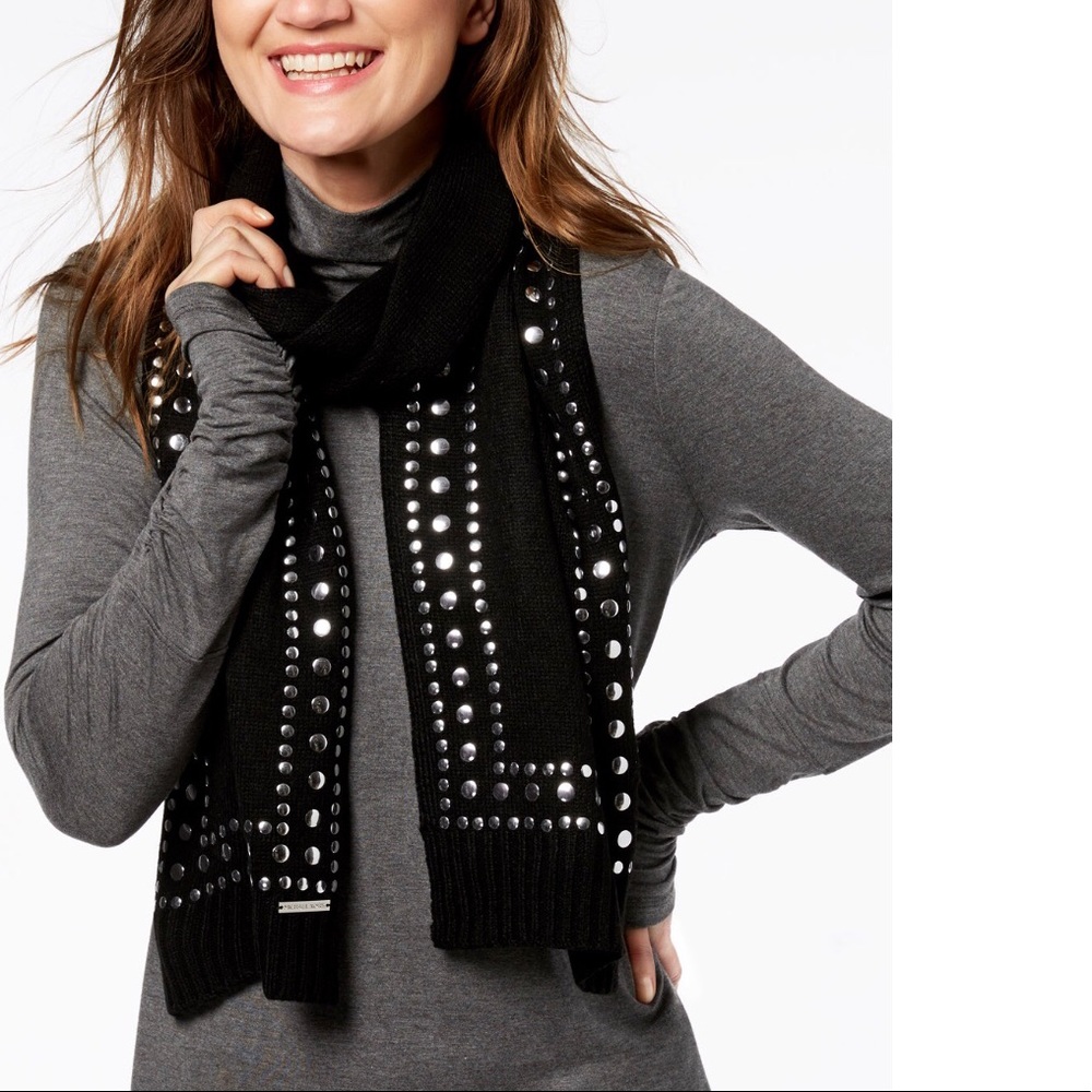 Michael Kors scarf 🧣